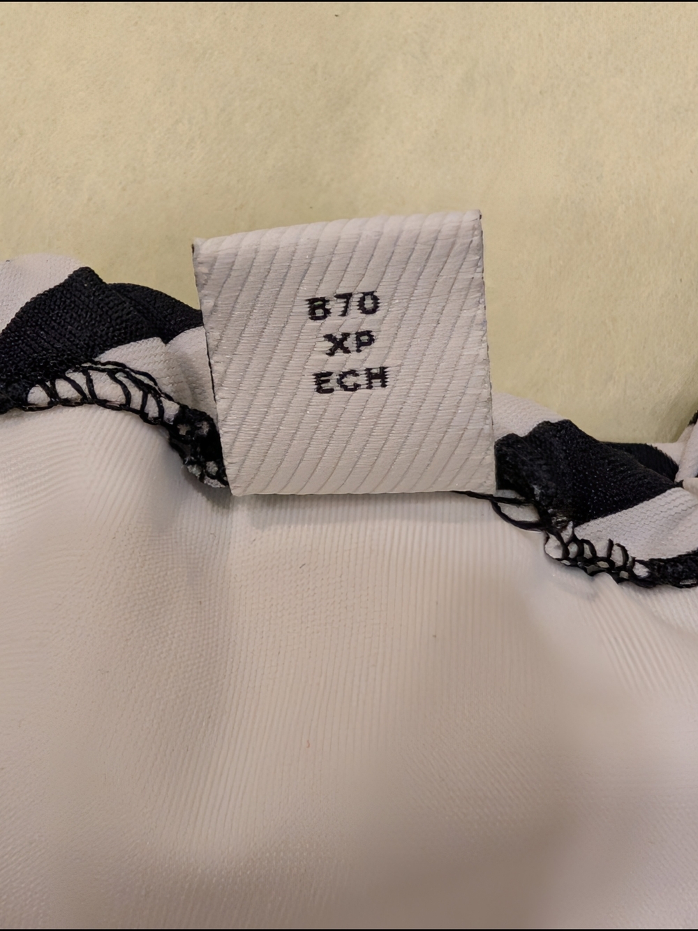 NWT Burberry Swimsuit Set Size XS - Picture 7 of 10